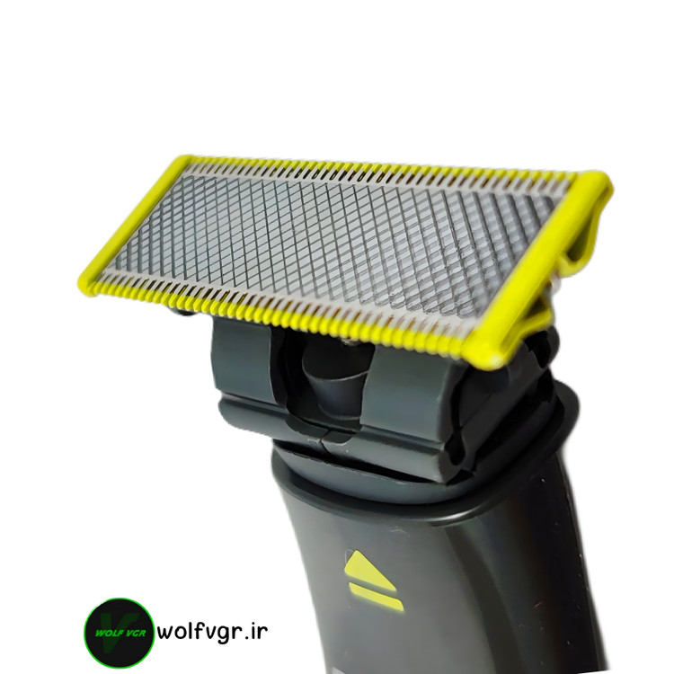 نمای نزدیک تیغ ماشین اصلاح فیلیپس مدل QP1424