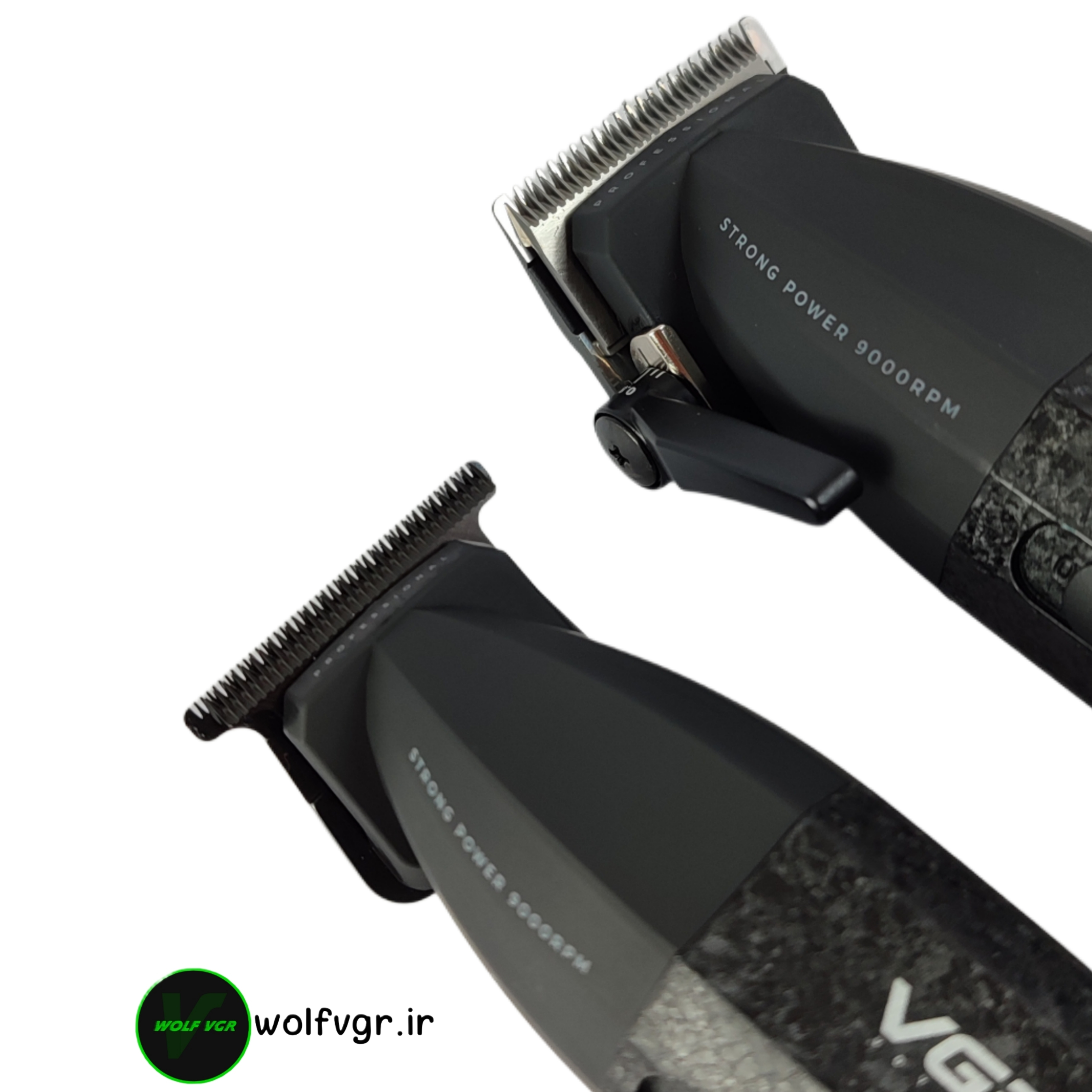 نمای نزدیک تیغ ماشین اصلاح وی جی ار ۶۴۰