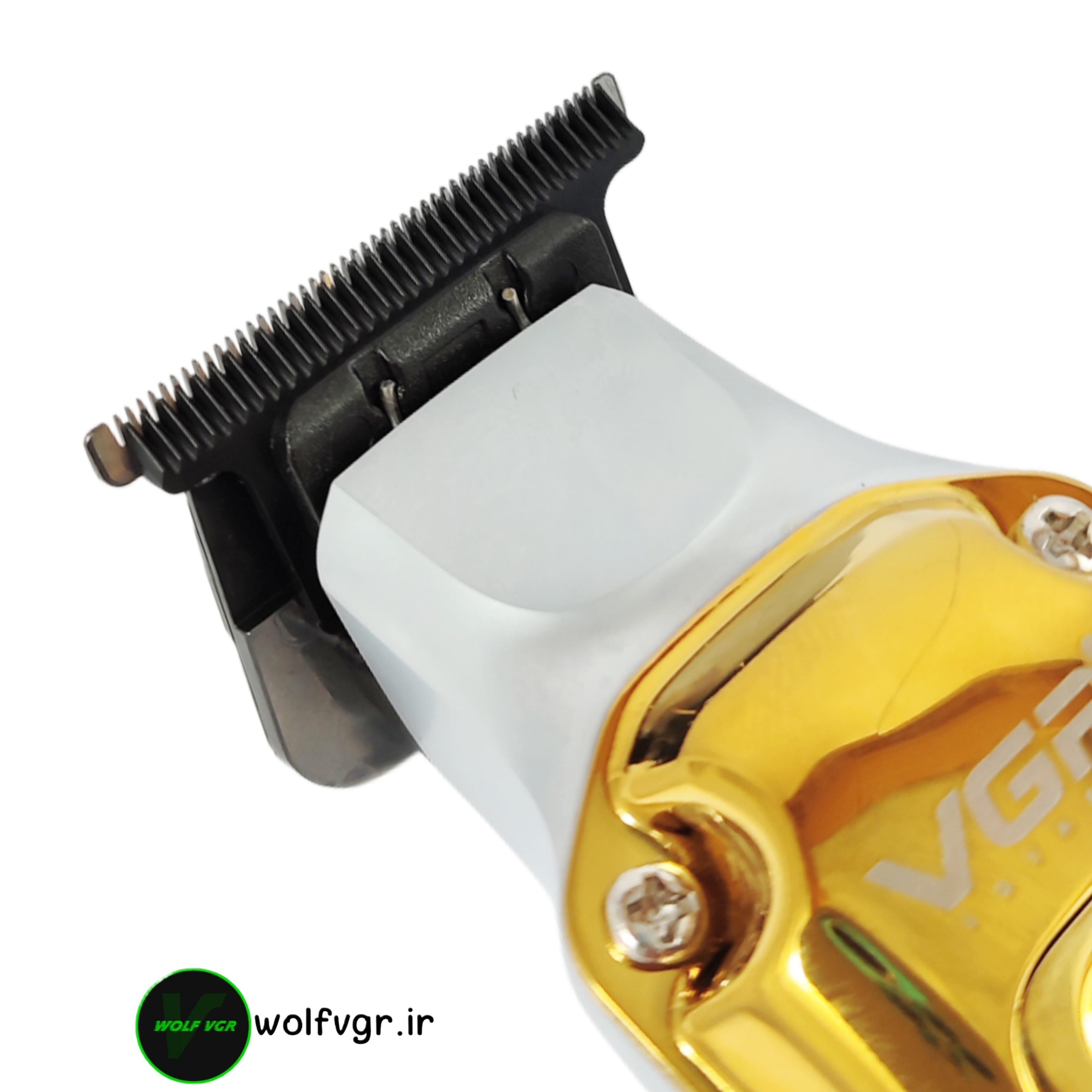 نمای نزدیک تیغه ماشین اصلاح وی جی ار ۹۳۱